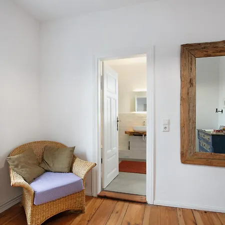 Atelier Apartment