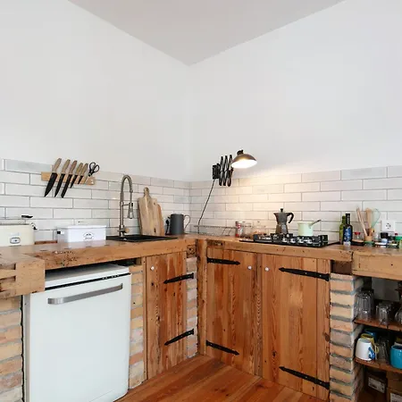 Apartment Atelier *